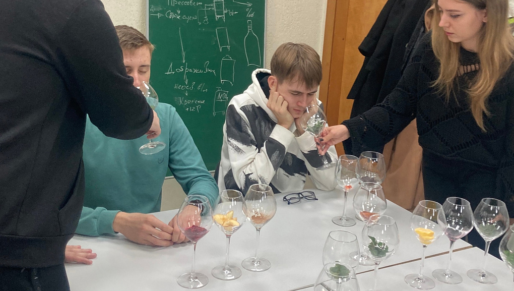 А ЧТО У ВАС?