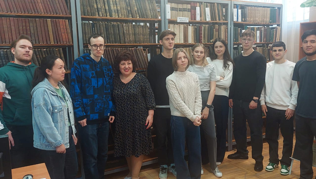Книжная выставка «Сокровища мировой архитектуры»