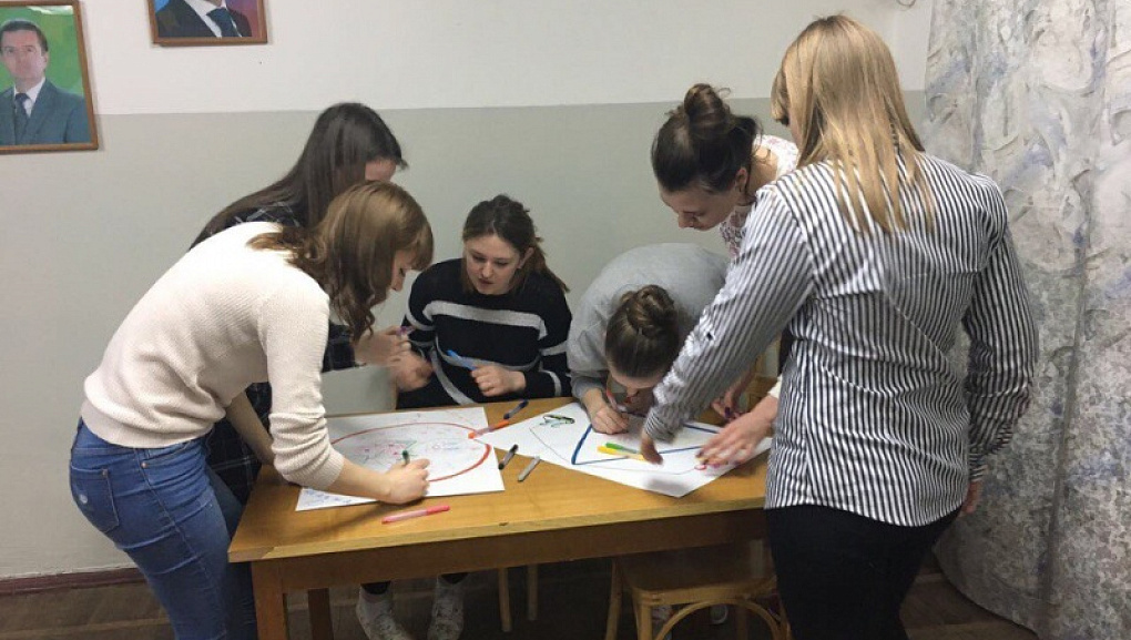 Соревнования со знаком «праздник»