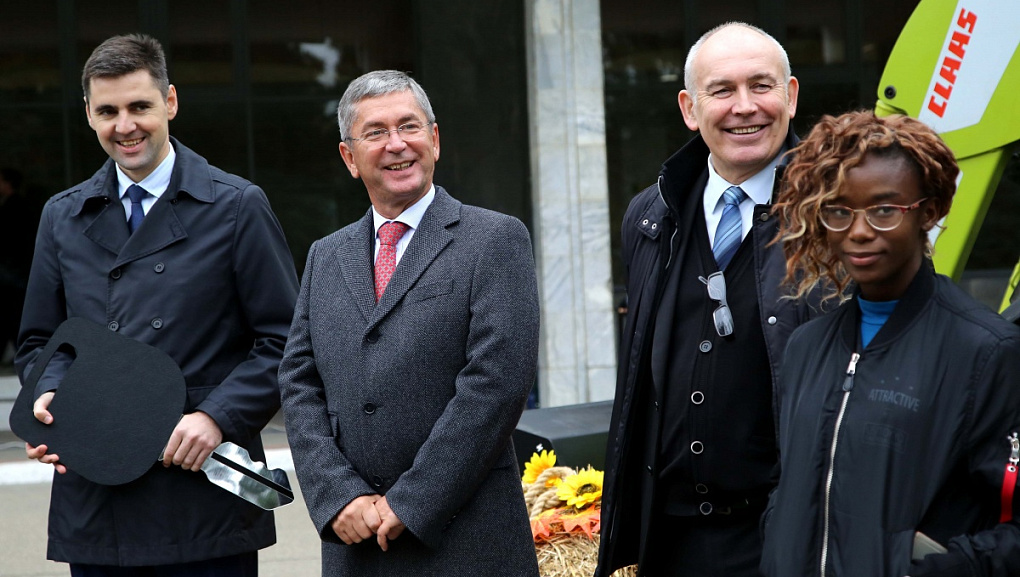 Подарок от фирмы CLAAS