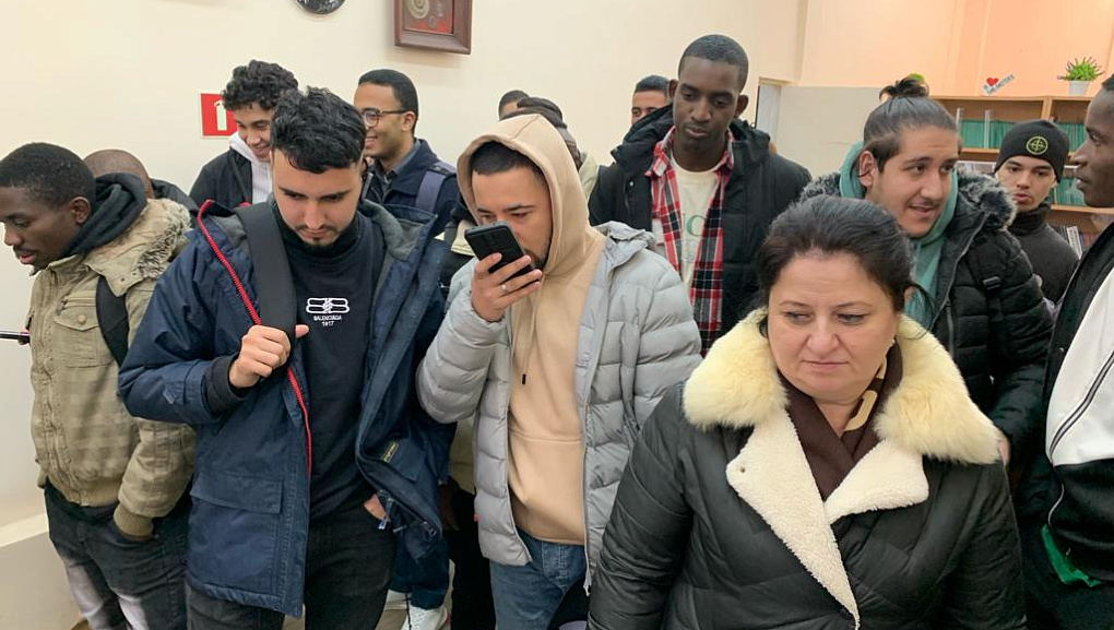 Книжная выставка «Русский язык как иностранный»