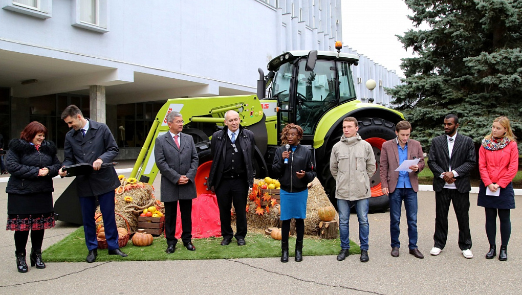 Подарок от фирмы CLAAS