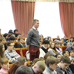 The meeting of the rector and foreign students