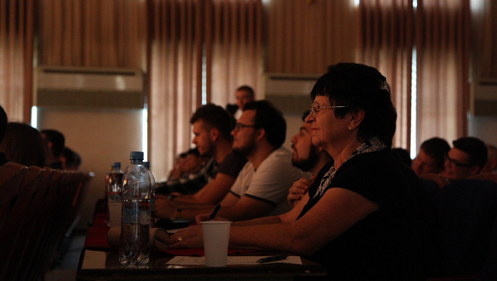 Играют самые веселые и находчивые!