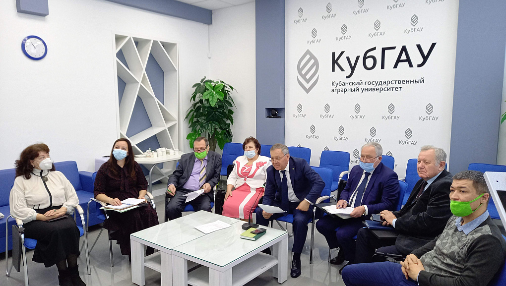 Сотрудничество с Азербайджанским ГАУ.