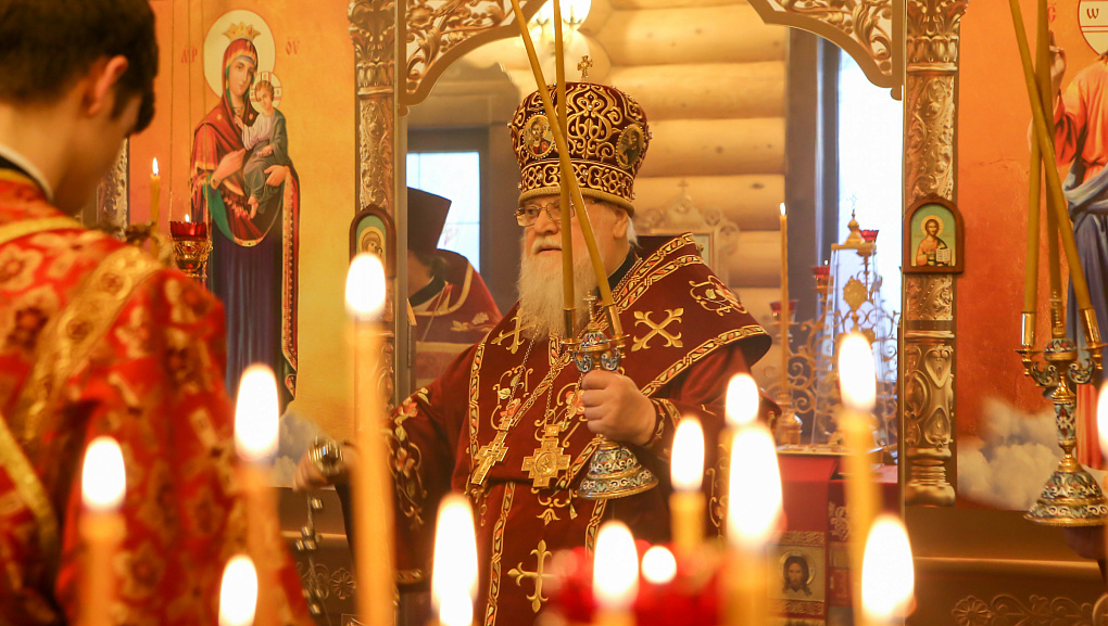 В храме при КубГАУ провели богослужение