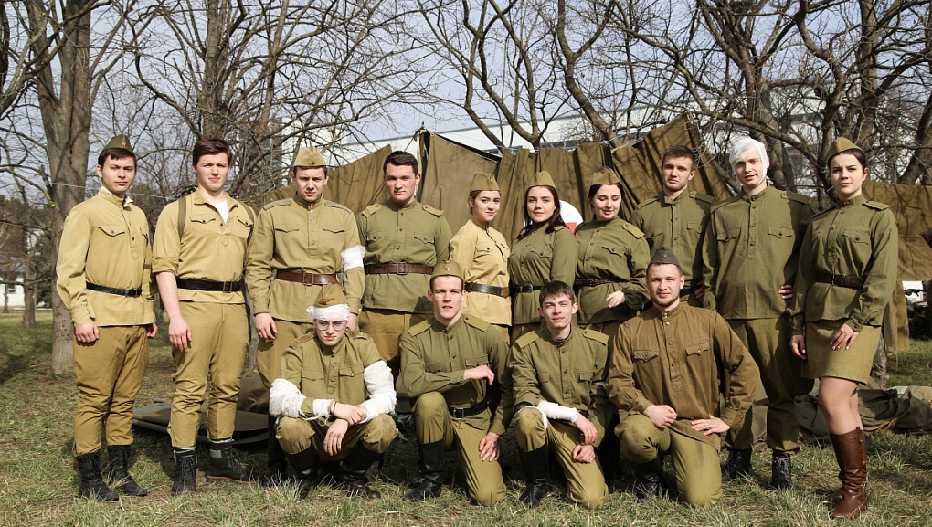Возрождая историю