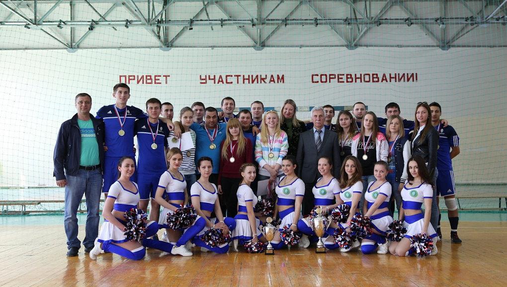 Чемпионы по мини-футболу!