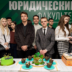Праздничная акция «Торт герою»