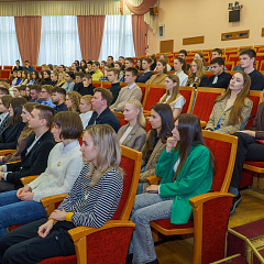 Самым активным – стипендия
