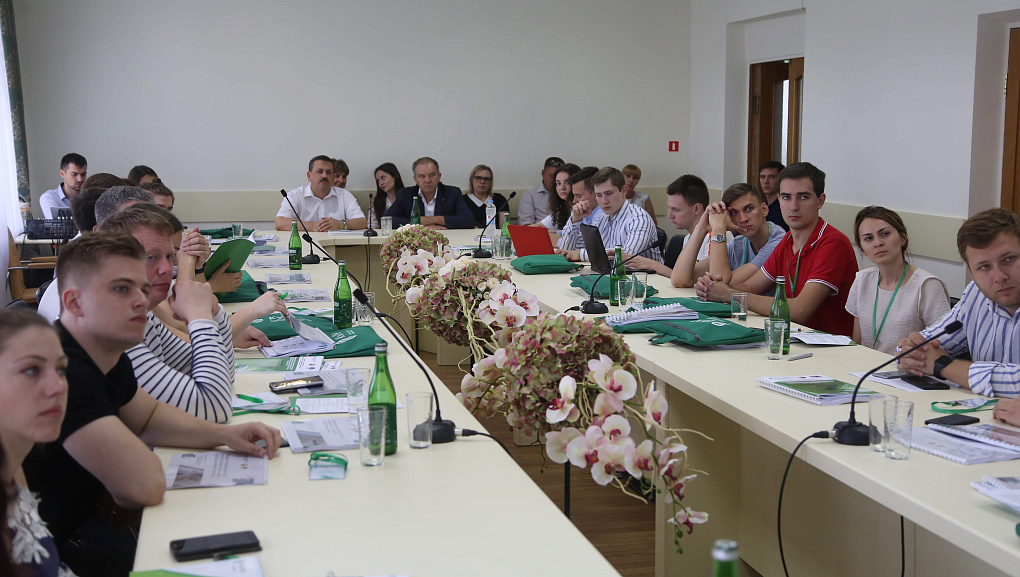 Профессия атташе по вопросам сельского хозяйства