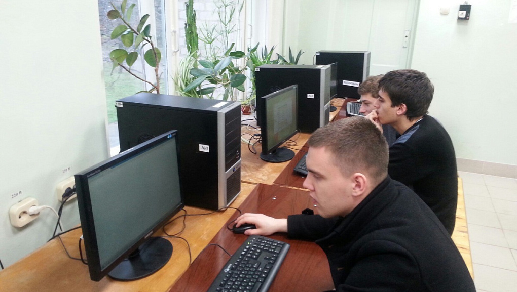 Технологии обработки информации под контролем студентов КубГАУ