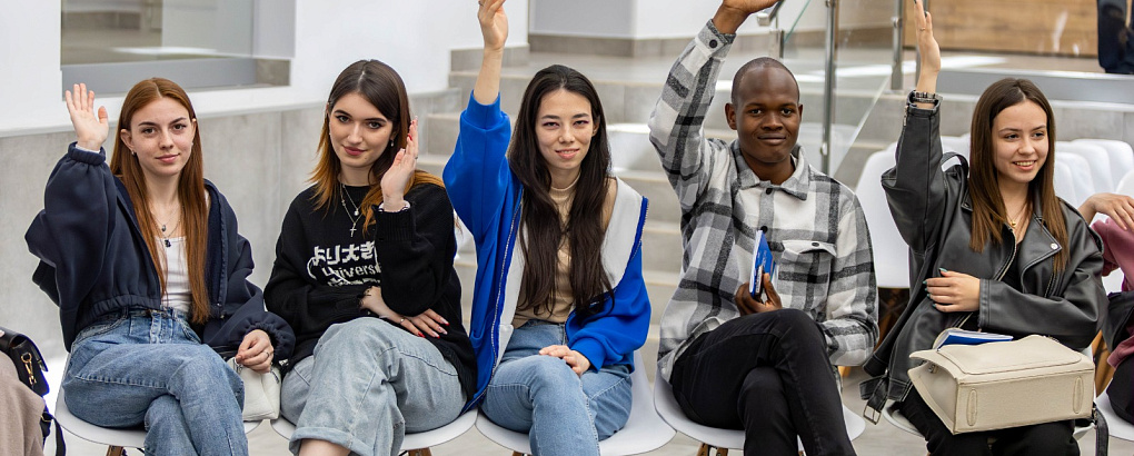 От общего к частному: студенты за мир! 