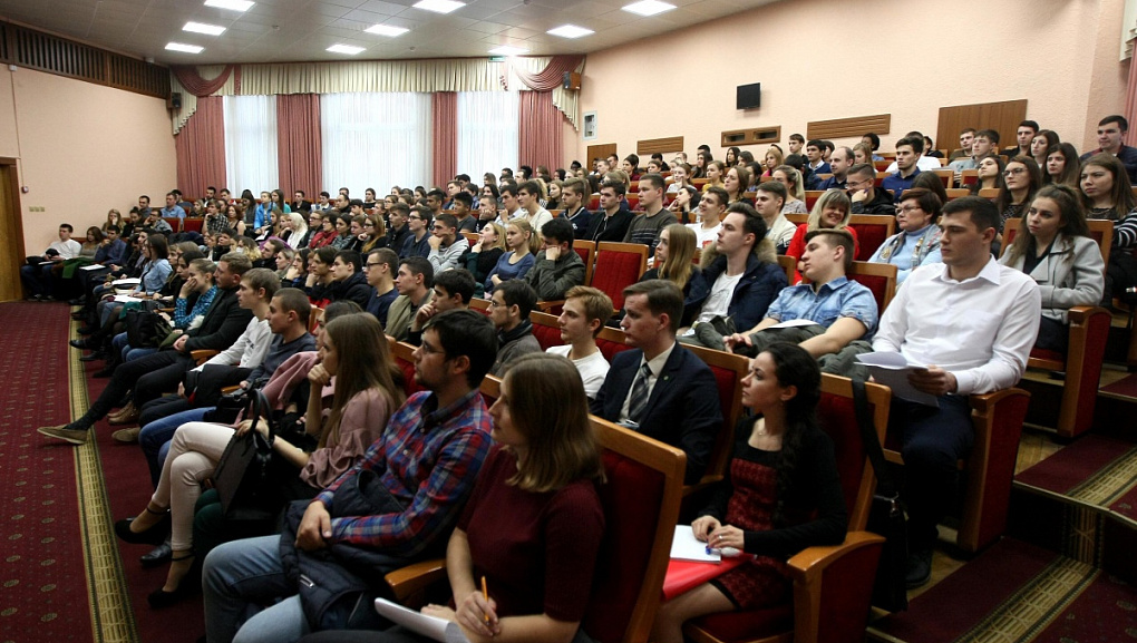 О грантовых программах и международном обмене