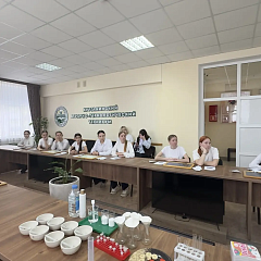 Практика рядом с профессией