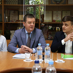 Ректор встретился со студентами «один на один»