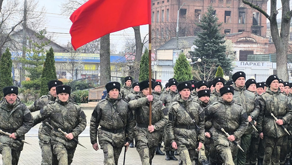 Казаки КубГАУ вошли в состав парадного расчета к 80-летию Великой Победы