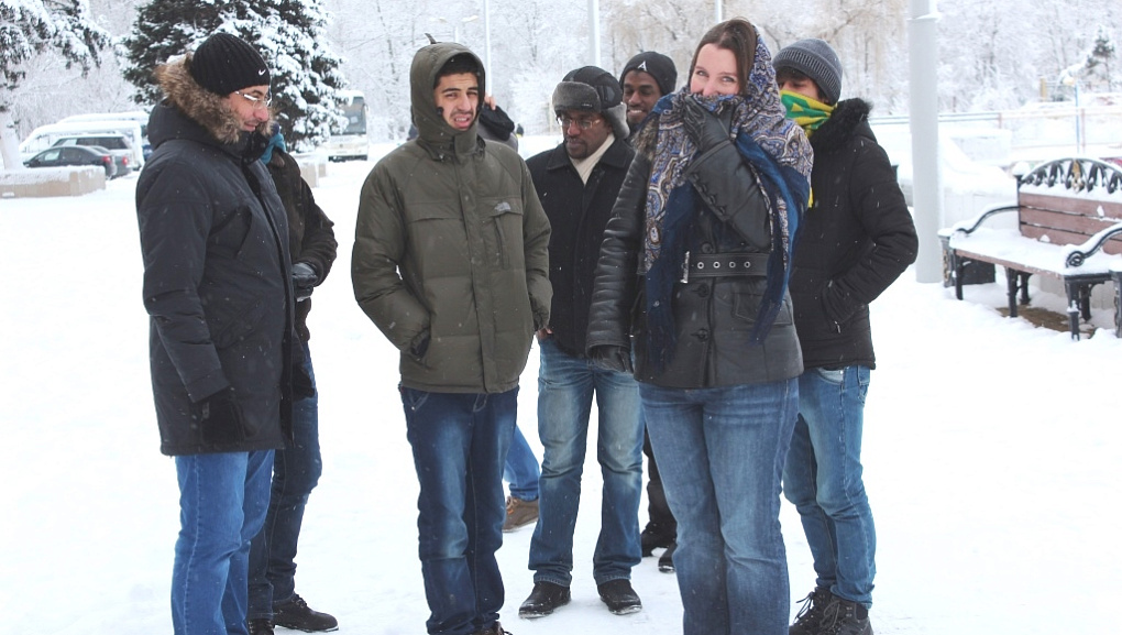 Christmas extravaganza for foreign students