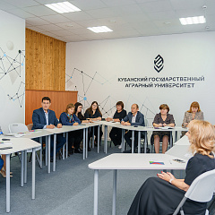 Делегация Дальневосточного ГАУ перенимает опыт кубанских коллег