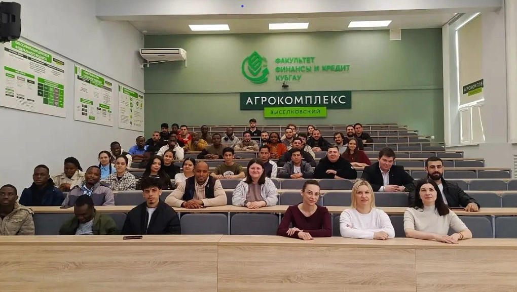 Цикл встреч для иностранных студентов Кубанского ГАУ по миграционным вопросам