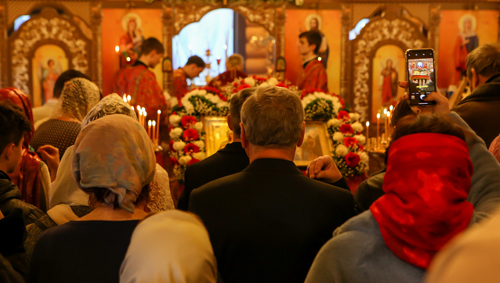 В храме при КубГАУ провели богослужение