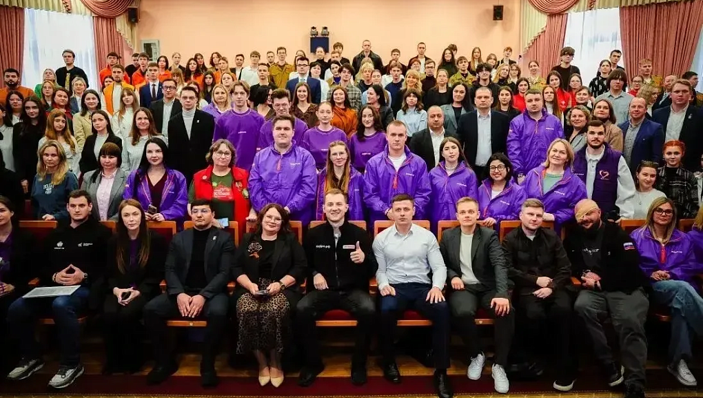 Добровольцы Кубани встретились с Артёмом Метелевым