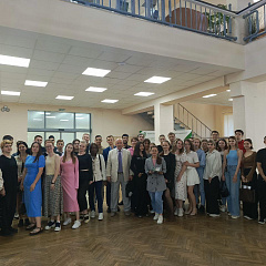 Диалог в праве