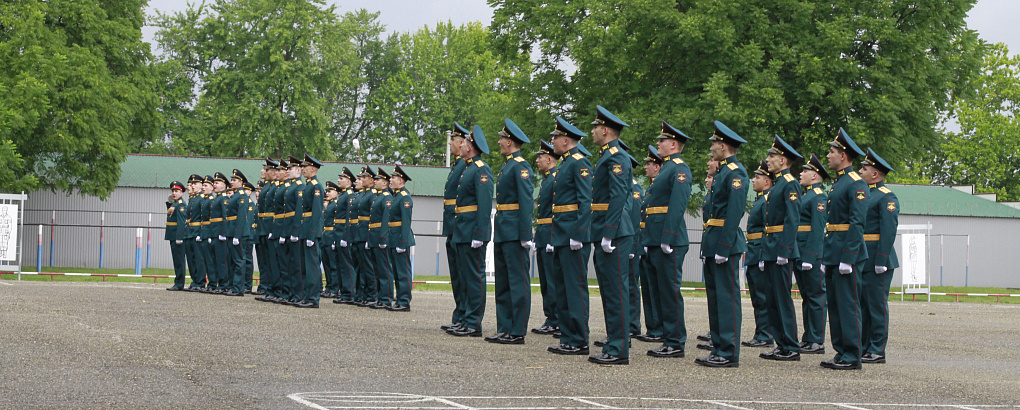 Офицерский выпускной