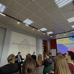 Студенты КубГАУ обсудили перспективы энергетической отрасли с директором филиала АО «Россети Кубань»