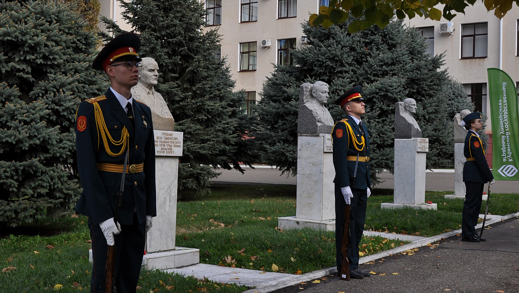 Почетный караул Краснодара на молодёжном форуме #АгроГрад.